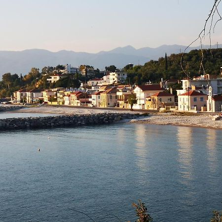 Panos & Antzy Apartments Kalamata Exterior photo